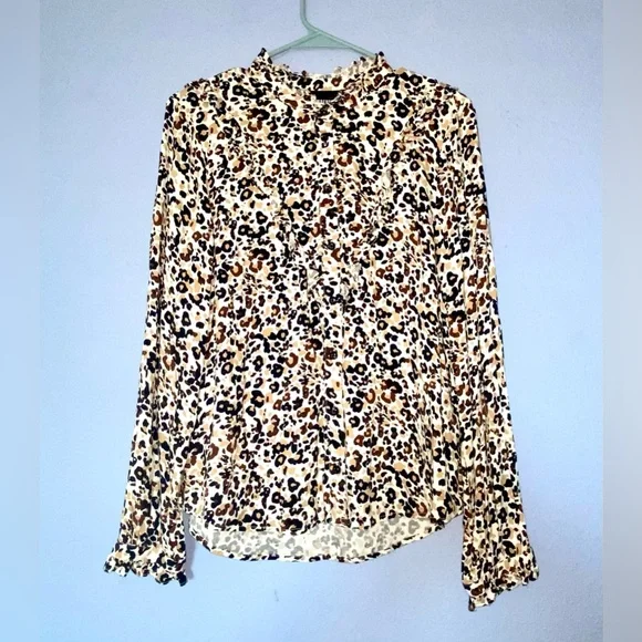 Women’s Anthropologie Maeve button down 14P - Picture 6 of 14